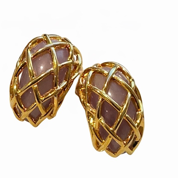 Vintage KJL Kenneth Jay Lane Gold Tone Dusty Pink Cabochon Clip-On Earrings - Picture 1 of 8